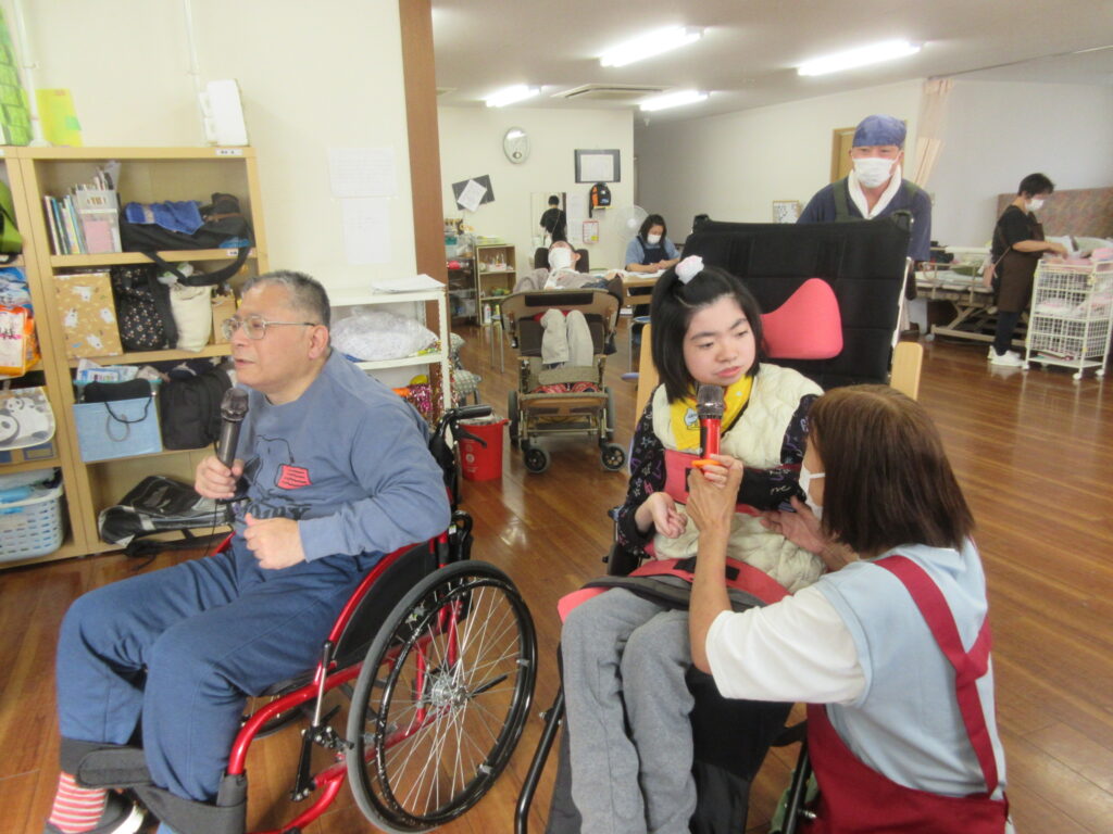 みすぎ カラオケを楽しむ利用者様